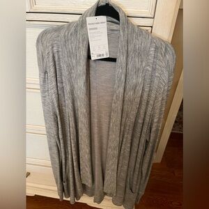 Athleta pranayama wrap